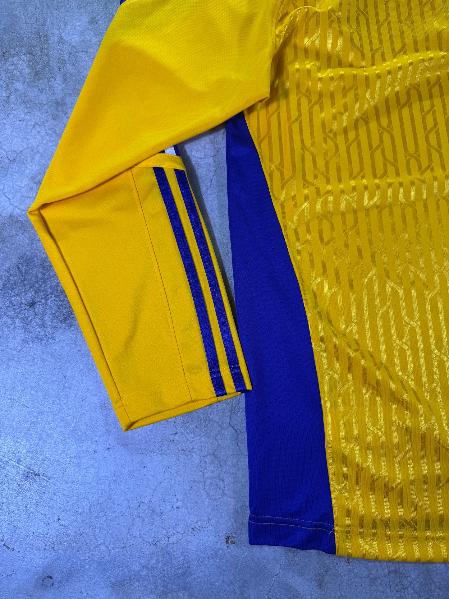 (XL) Adidas x NBA Los Angeles Lakers Euro League Long Sleeve Shirt Warmup Jersey