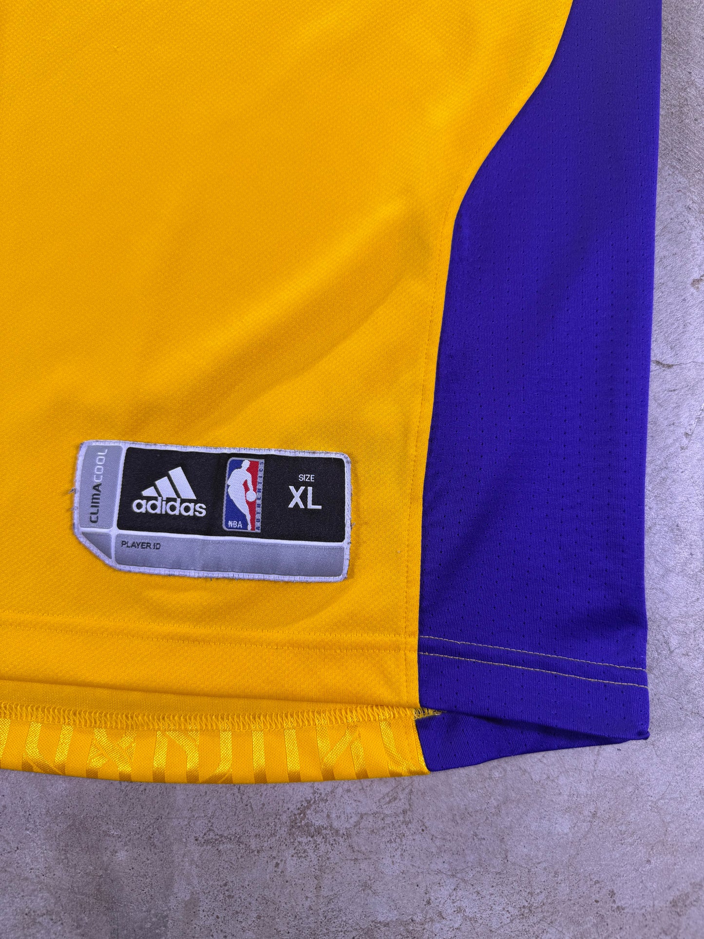 (XL) Adidas x NBA Los Angeles Lakers Euro League Long Sleeve Shirt Warmup Jersey