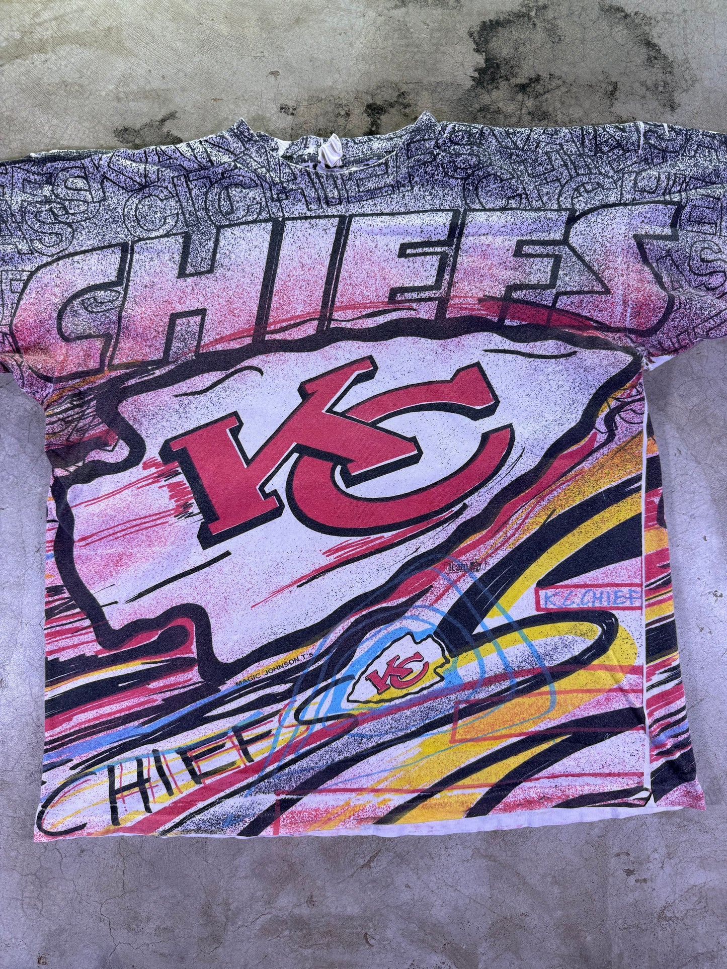 (L) Magic Johnson T’s x NFL KC Chiefs all over print t shirt