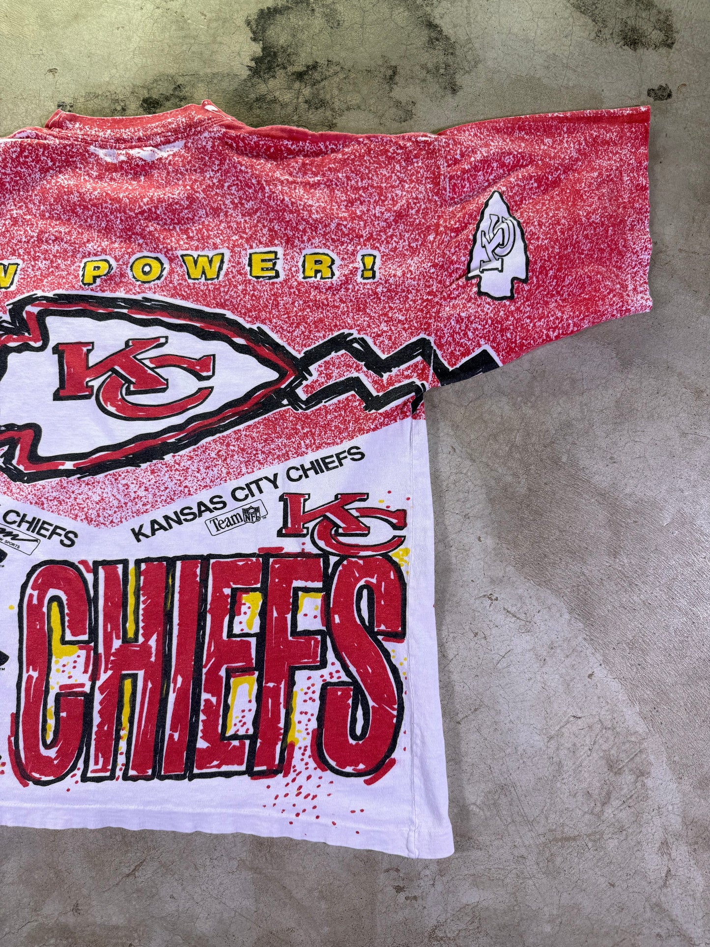 (M) Magic Johnson T’s x NFL KC Chiefs Raw Power all over print t shirt