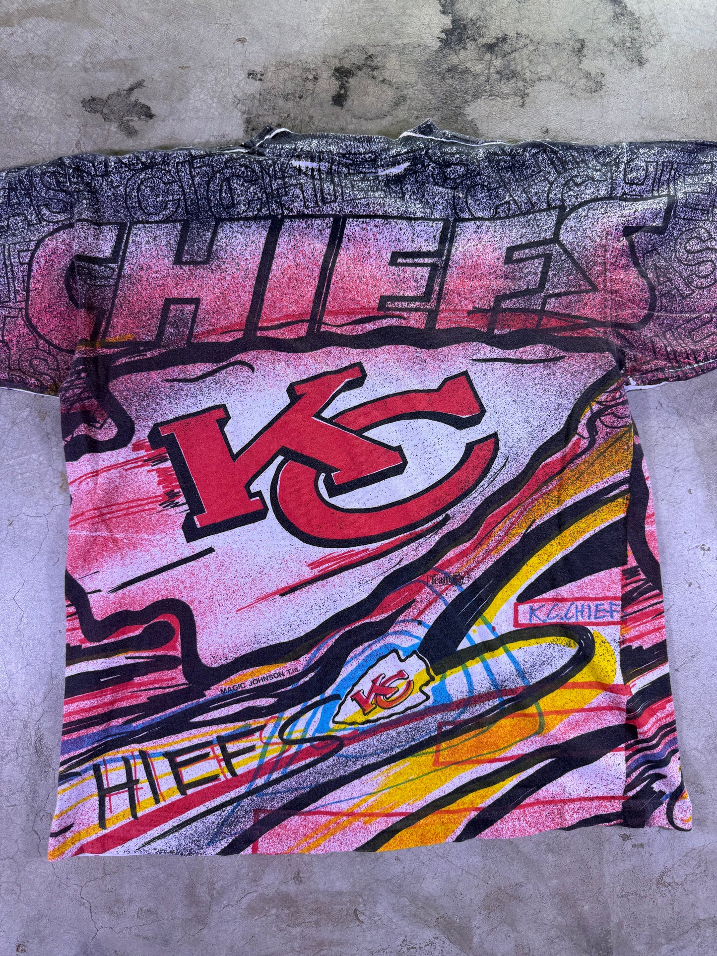 (M) Magic Johnson T’s x NFL KC Chiefs all over print t shirt