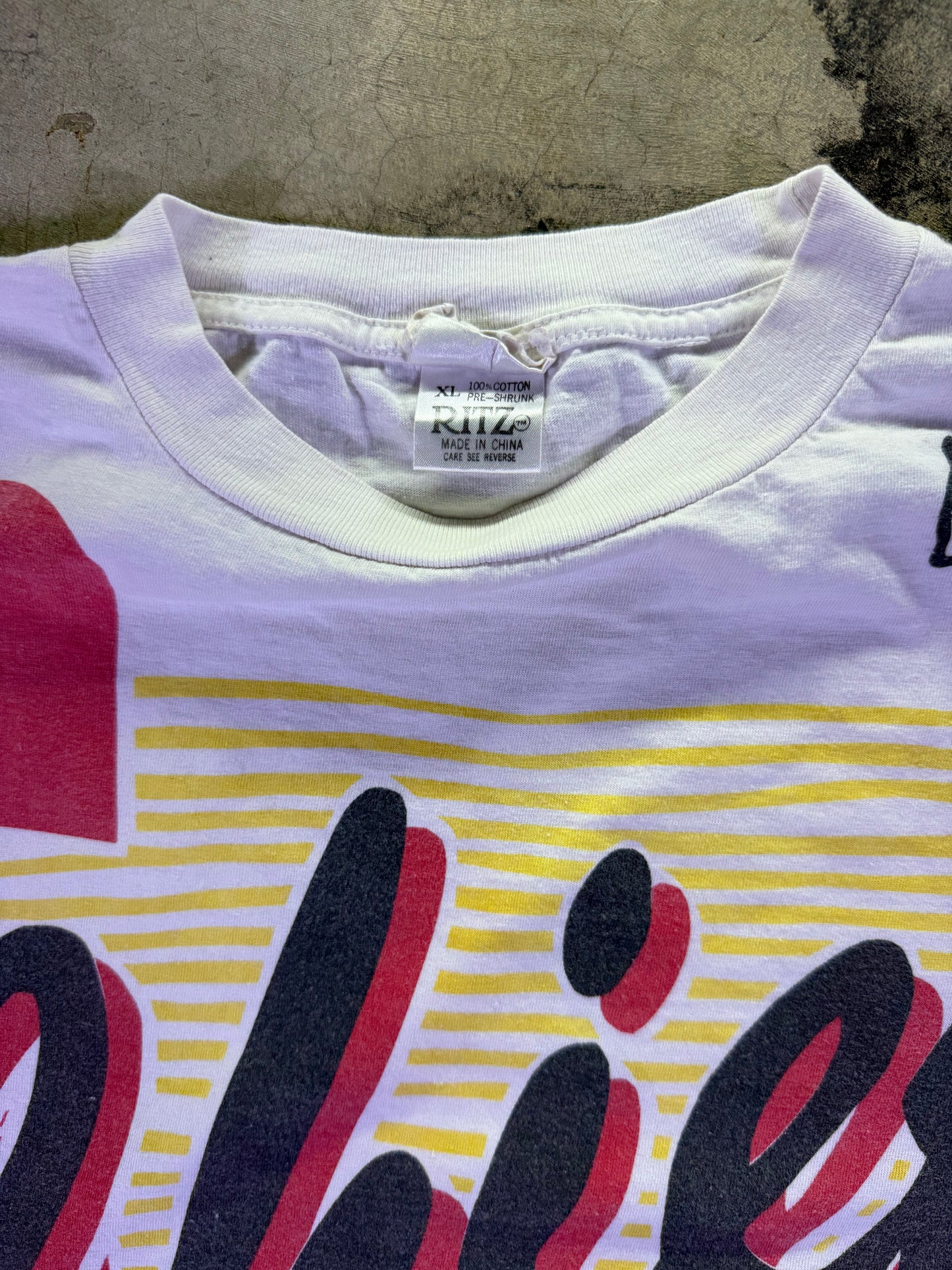 (XL)1993 Magic Johnson T’s x NFL KC Chiefs AOP T-shirt