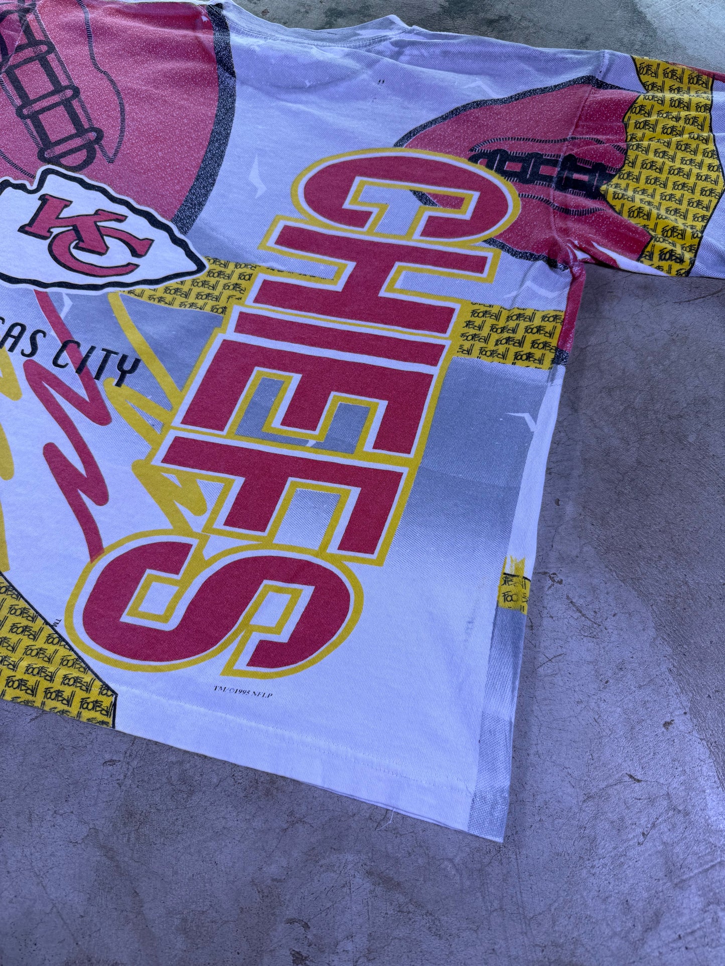 (L) 1995 NFL x All Out Sports Warfields Apparel AOP T-shirt