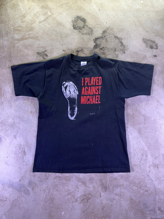(L) Michael Jordan 1v1 Vintage Basketball t shirt