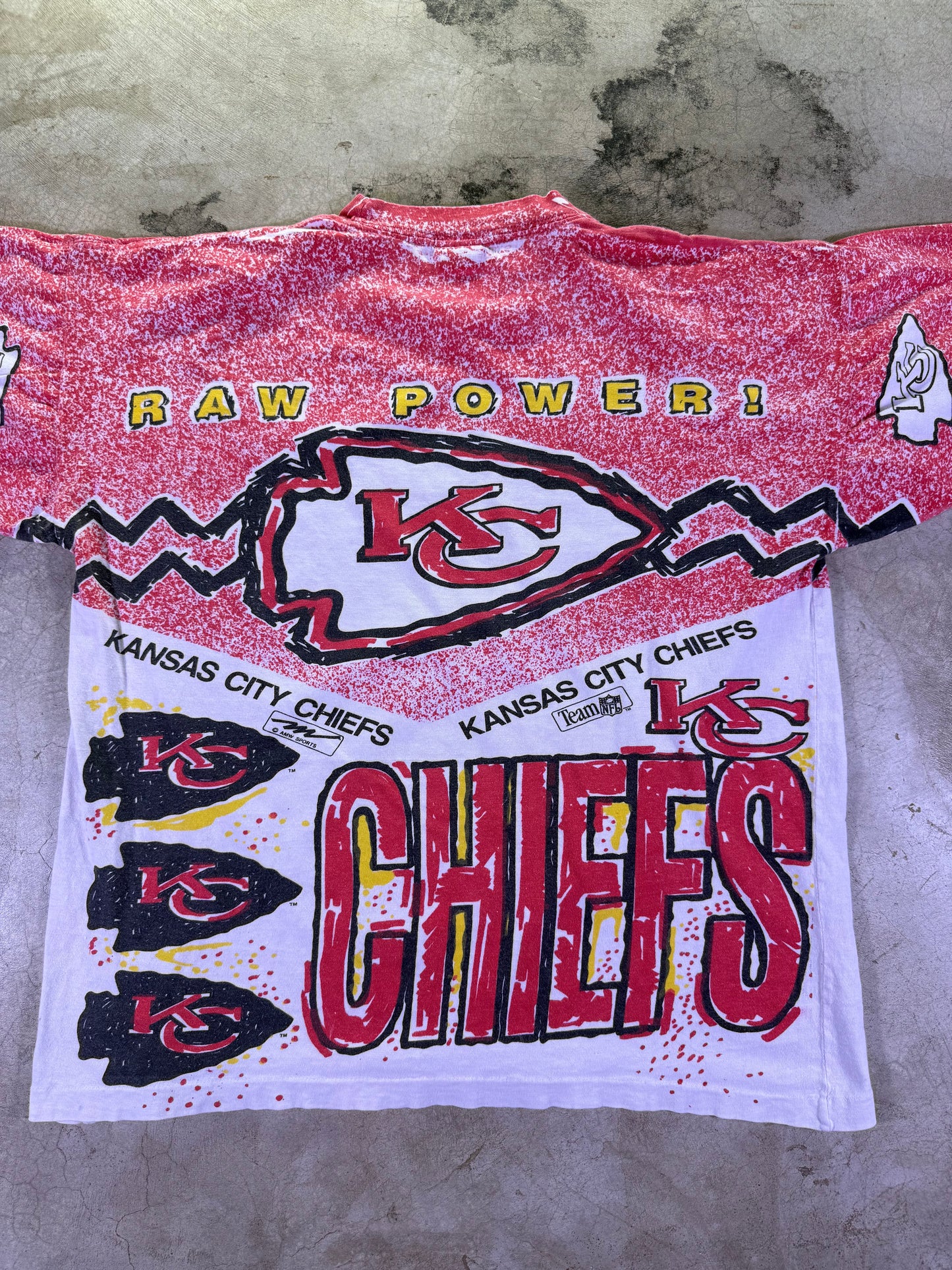 (M) Magic Johnson T’s x NFL KC Chiefs Raw Power all over print t shirt