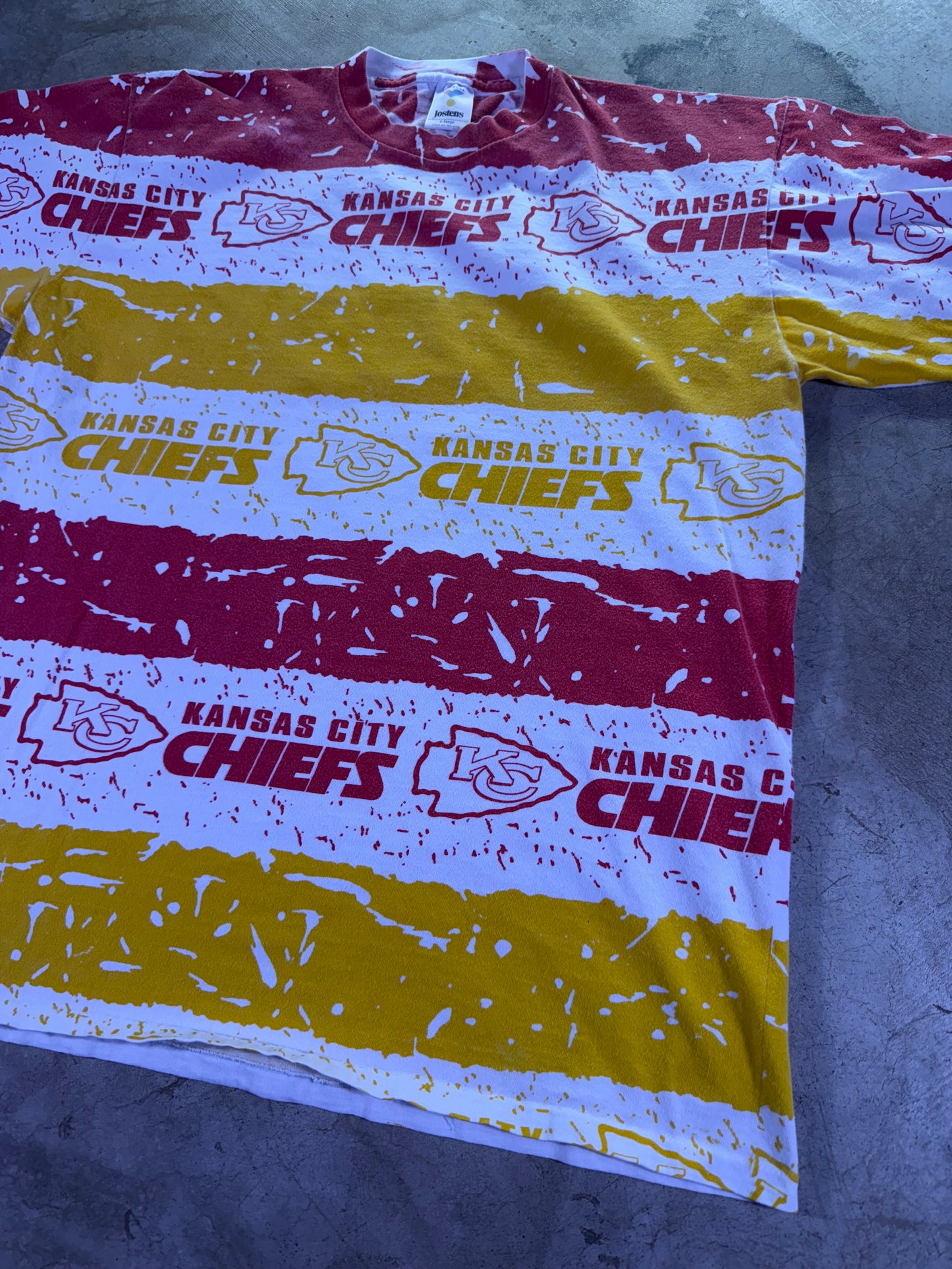 (XL) 90s Jostens x NFL KC Chiefs AOP T-shirt
