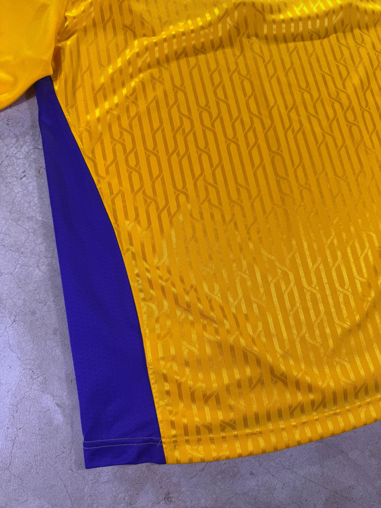 (XL) Adidas x NBA Los Angeles Lakers Euro League Long Sleeve Shirt Warmup Jersey