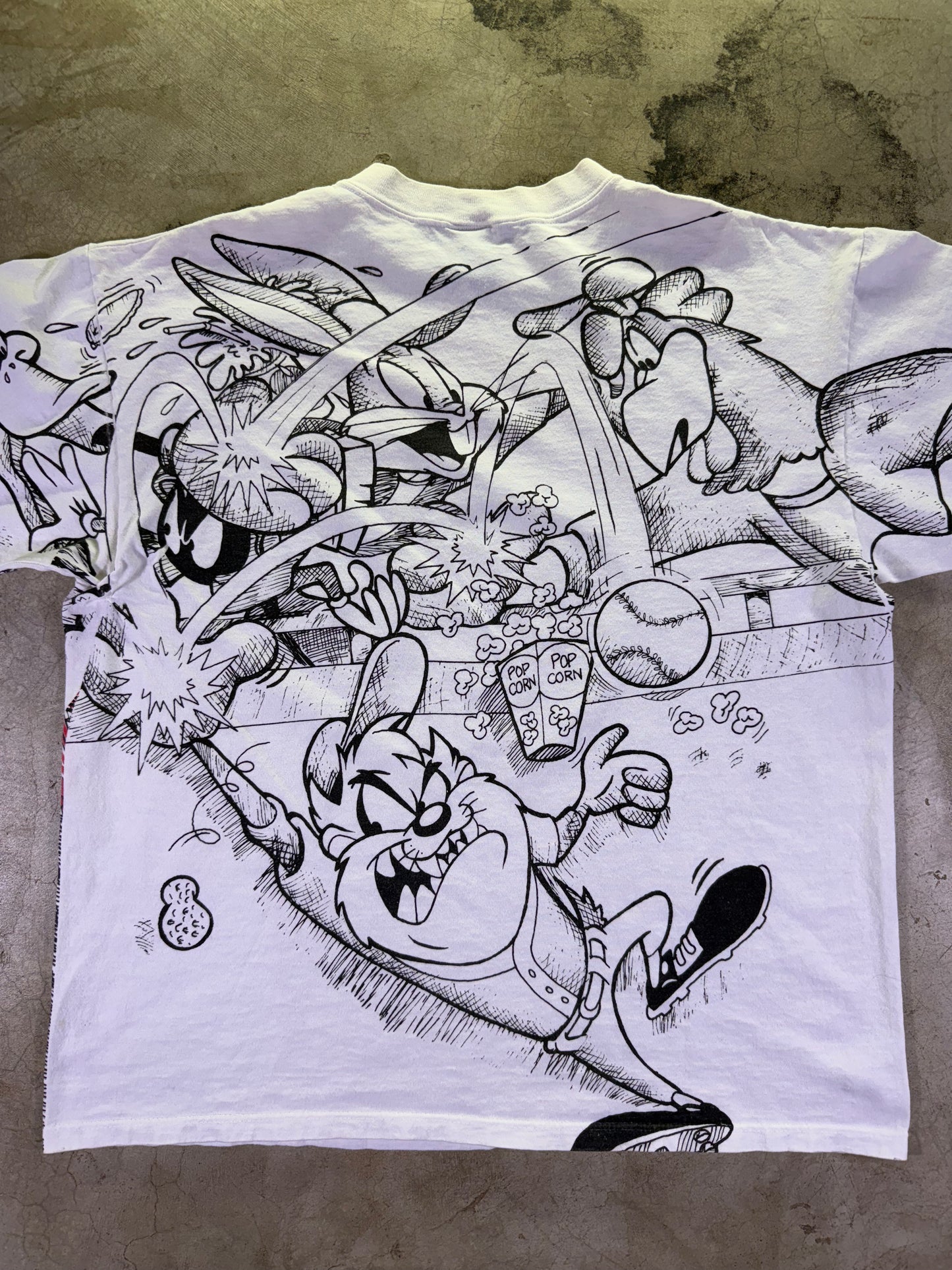 (L)1995 MLB x Looney Toons KC Royals All Over Print T-shirt